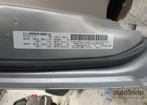 2011 Chrysler Town & Country Touring-L z USA, uszkodzony, nr VIN 2A4RR8DG6BR713510